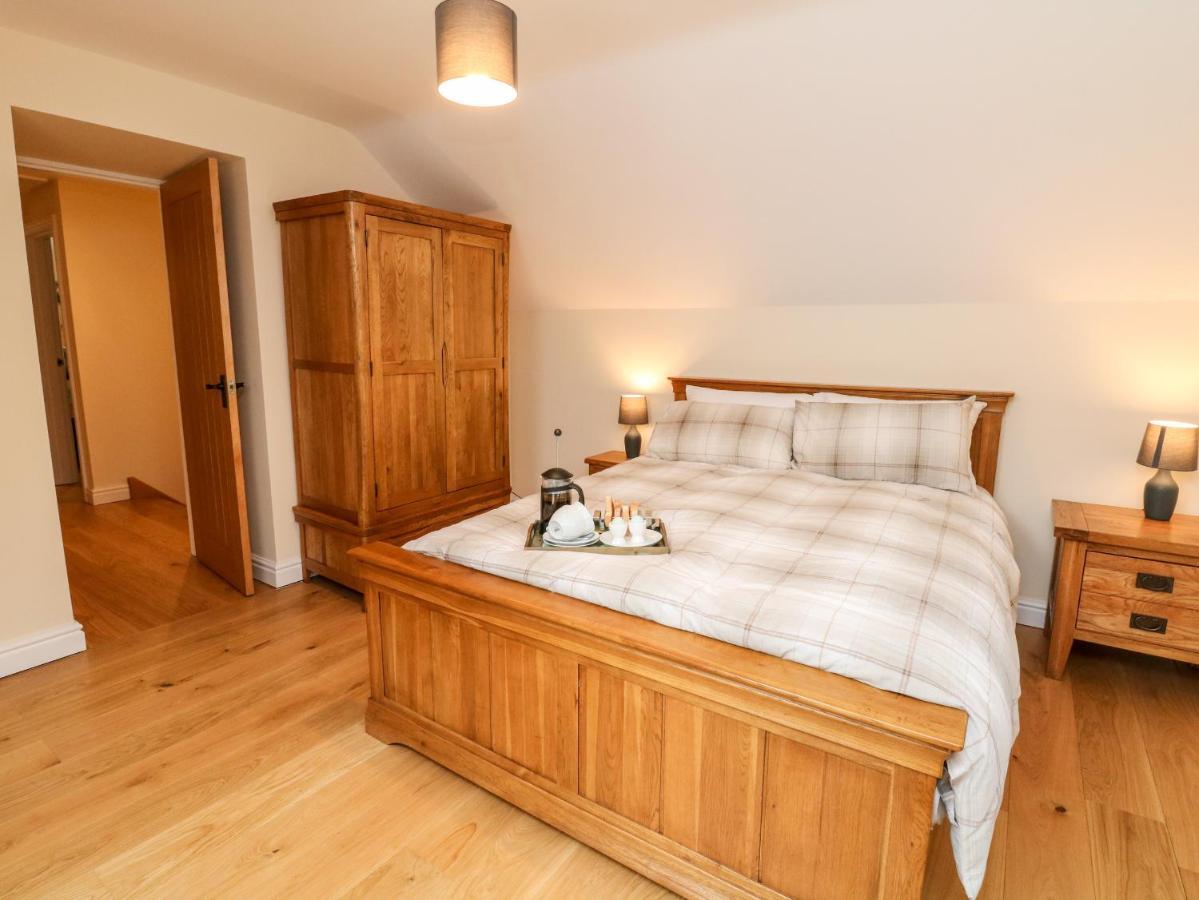 Owls Barn Villa Ashbourne  Exteriör bild